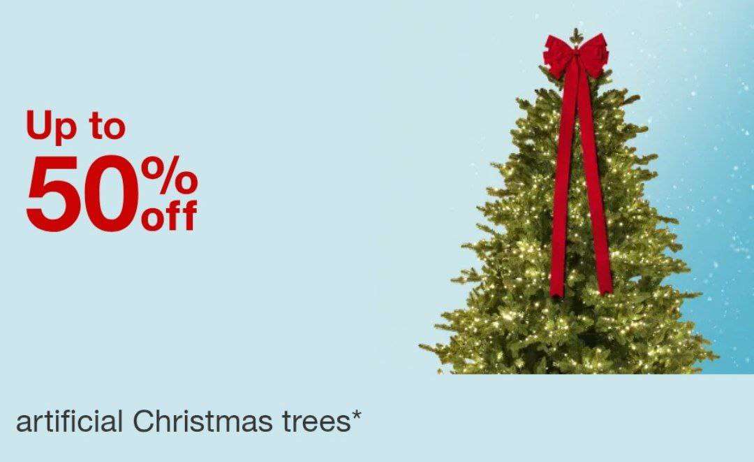 Target yılbaşı ağaçlarında %60’a varan indirim 